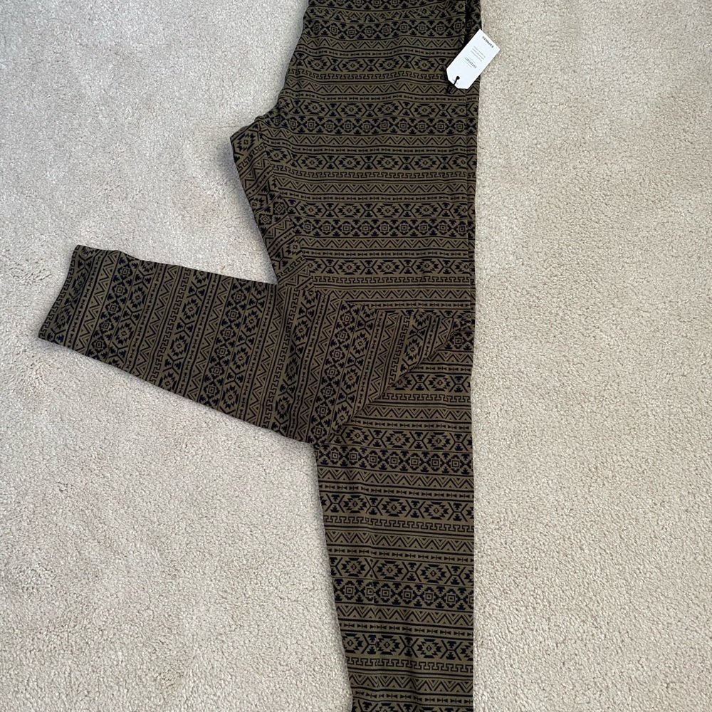 Express leggings brand new!